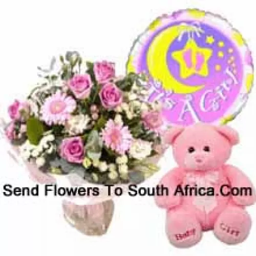 Bouquet de fleurs roses assorties, un ours en peluche rose et un ballon pour bébé fille